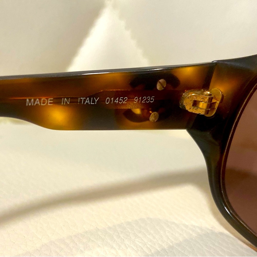 CHANEL Vintage Sunglasses - Picture 13 of 15